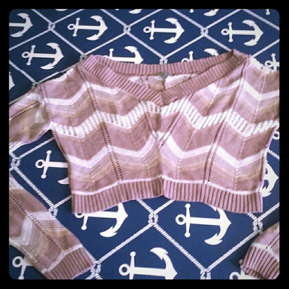 Vintage Crop top (please read description)